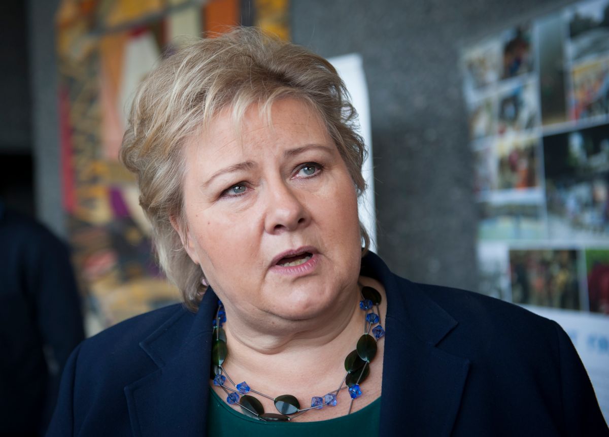 Statsminister Erna Solberg (H) har avlyst tur til Frankrike for å forsøke å løse regjeringens bompengefloke. Foto: Terje Lien