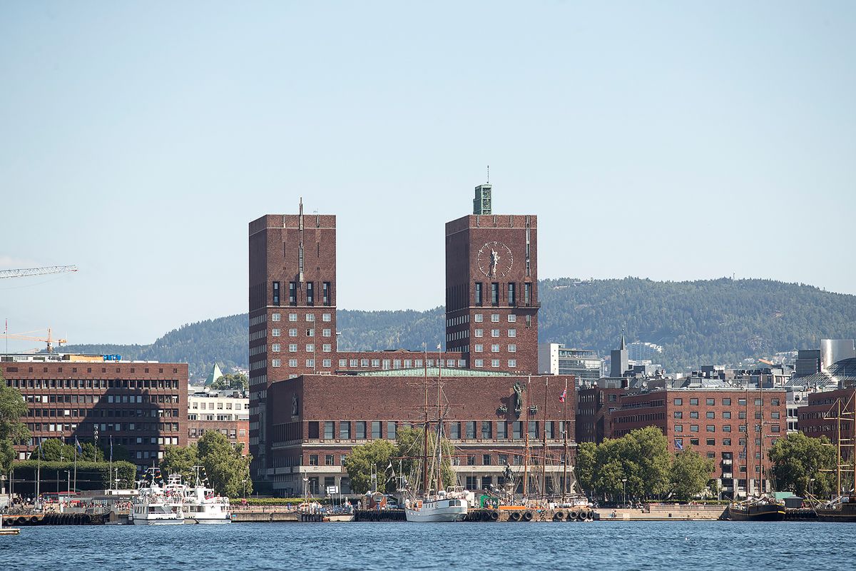 140 ansatte i Oslo rådhus kan bli tatt ut i streik dersom Akademikerne og Oslo kommune ikke blir enige i mekling. Foto: Terje Bendiksby / NTB scanpix