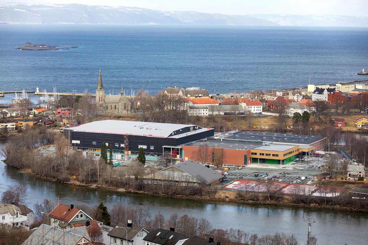 Trondheim Spektrum er en gruppe flerbrukshaller på Øya i Trondheim. Utbyggingen av idrettshallen har kostet rundt 500 millioner kroner. Foto: Gorm Kallestad / NTB scanpix