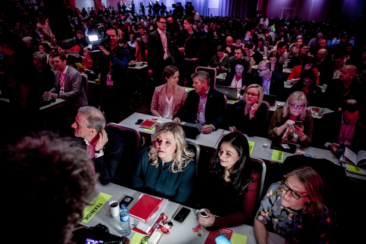 Av de 300 delegatene på Arbeiderpartiets landsmøte er mange lokale og regionale folkevalgte. Foto: Magnus Knutsen Bjørke