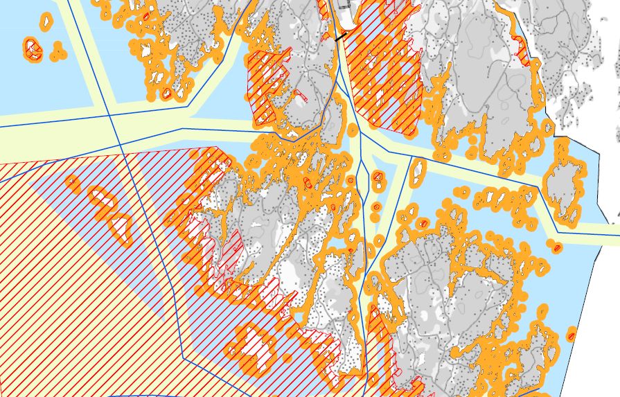 Fredrikstad og Hvaler har vedtatt en forskrift for vannskuter. Her er kartet som viser de røde forbudssonene i nasjonalparken, og den gule 200-metersonen rundt land. Illustrasjon: Fredrikstad kommune