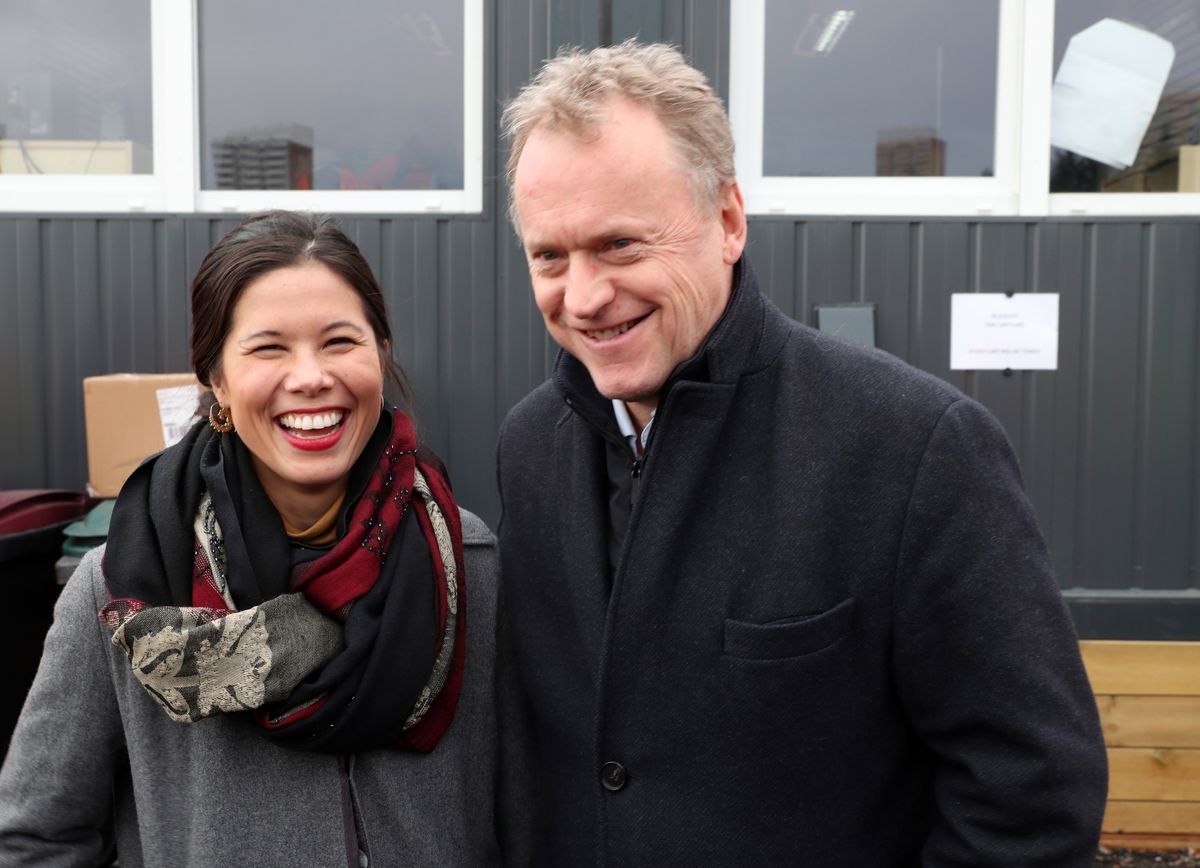 Miljøbyråd Lan Marie Berg (MDG) og byrådsleder Raymond Johansen (Ap) sier Oslo skal bli første by i verden til å forby unødvendig engangsplast. Men i Høyre lurer man på hva som konkret menes med løftet.
Foto: Vidar Ruud / NTB scanpix