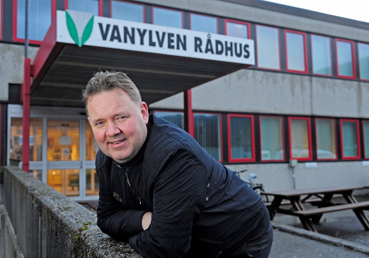 Rådmann i Vanylven kommune, Andreas Chr. Nørve, ønsker mer tid sammen med familien. Foto: André Pedersen
