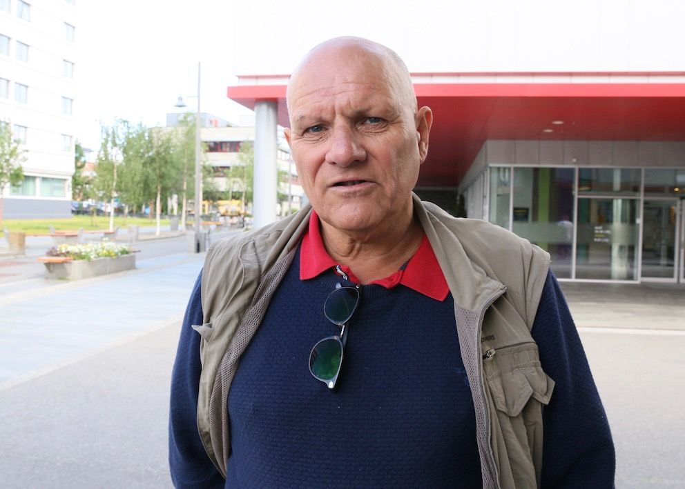 Kommuneoverlege Olav Gunnar Ballo er fornøyd med at meldingen hans til Fylkesmannen fører til tilsyn. Foto: Magne Kveseth, Altaposten