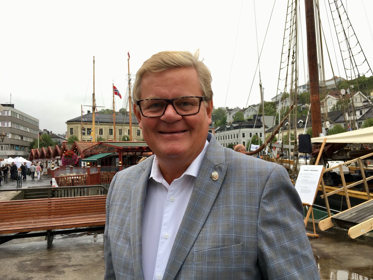 Kristiansand-ordfører Harald Furre (H) vil ikke lede en badeby eller en kardemommeby. Visjonen for kommunen skal være ambisiøs. (Foto: Tone Holmquist)
