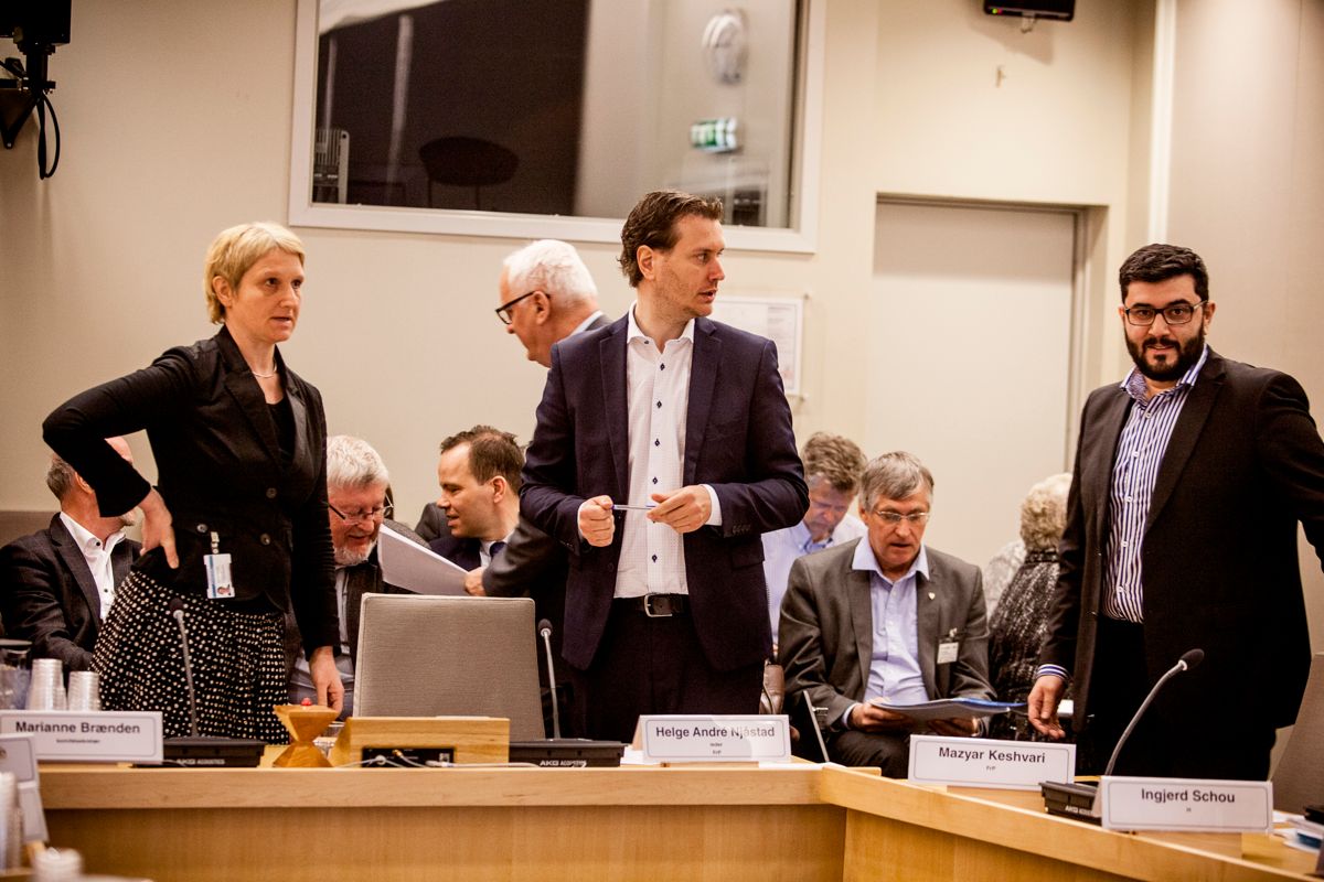 Helge André Njåstad (Frp) har ledet kommunalkomiteen de siste fire årene. Her på en av komiteens høringer. Arkivfoto: Magnus Knutsen Bjørke