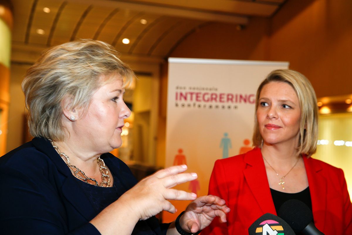 Både statsminister Erna Solberg (H) og innvandrings- og integreringsminister Sylvi reagerer svært sterkt på en valgkampvideo fra AUF Trøndelag. Foto: Terje Pedersen / NTB scanpix