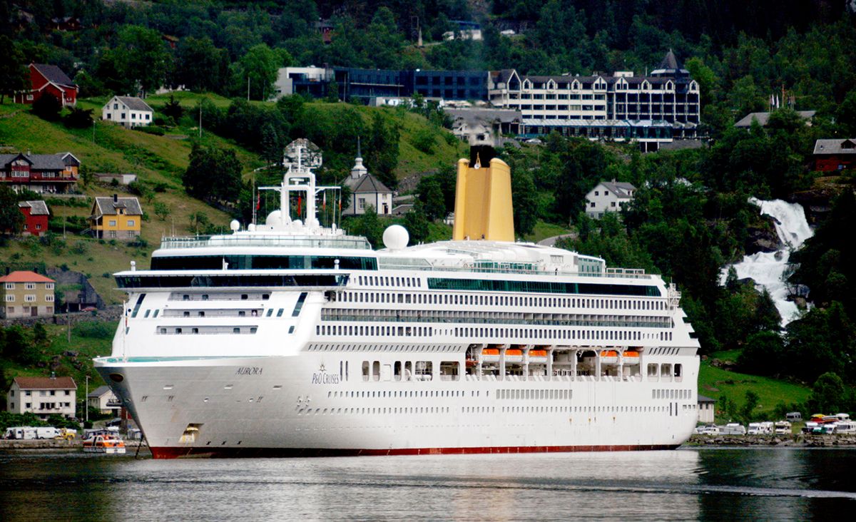 Et cruiseskip ankrer opp i Geirangerfjorden. Illustrasjonsfoto: Paul Kleiven / NTB scanpix