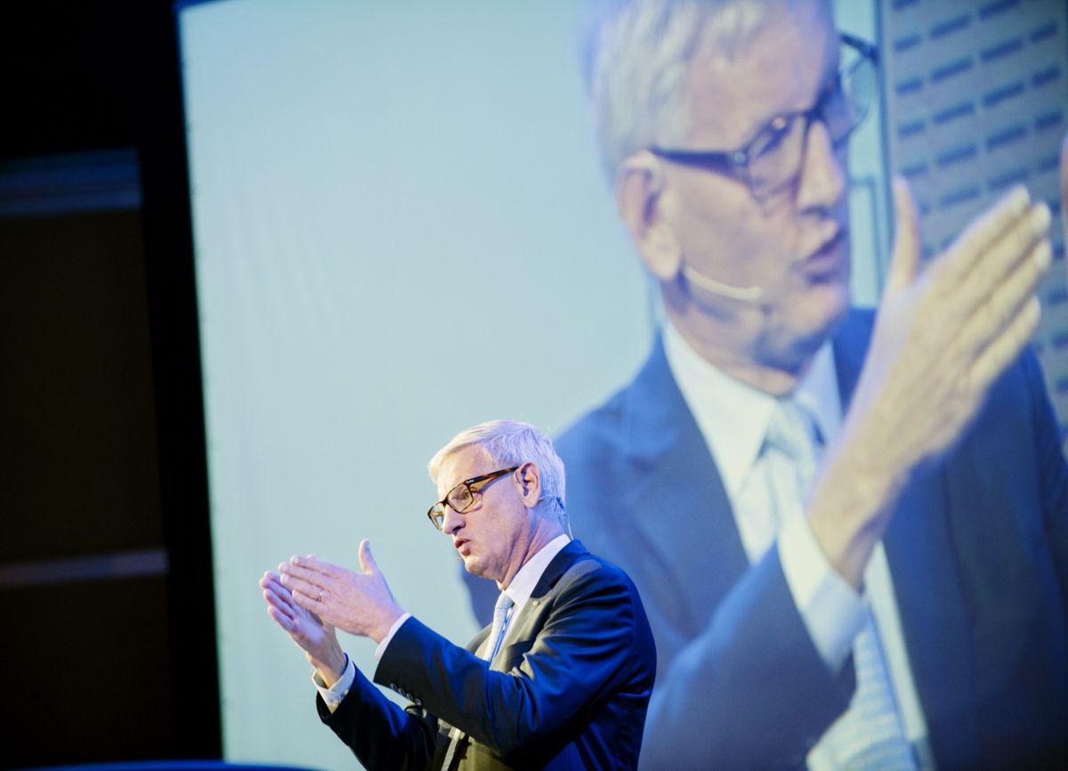 Carl Bildt deltok på årets Kommunalpolitisk toppmøte i april og holdt et innlegg om politisk lederskap i forandringens tid. Foto: Siv Dolmen