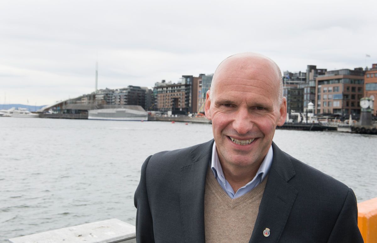 Aker Brygge er blant utbyggingene som har fylt havnekassa i Oslo de siste tiårene. Byråd Geir Lippestad (Ap) vil ha demokratisk styring med midlene og bruke noen av dem på velferd. Foto: Terje Lien
