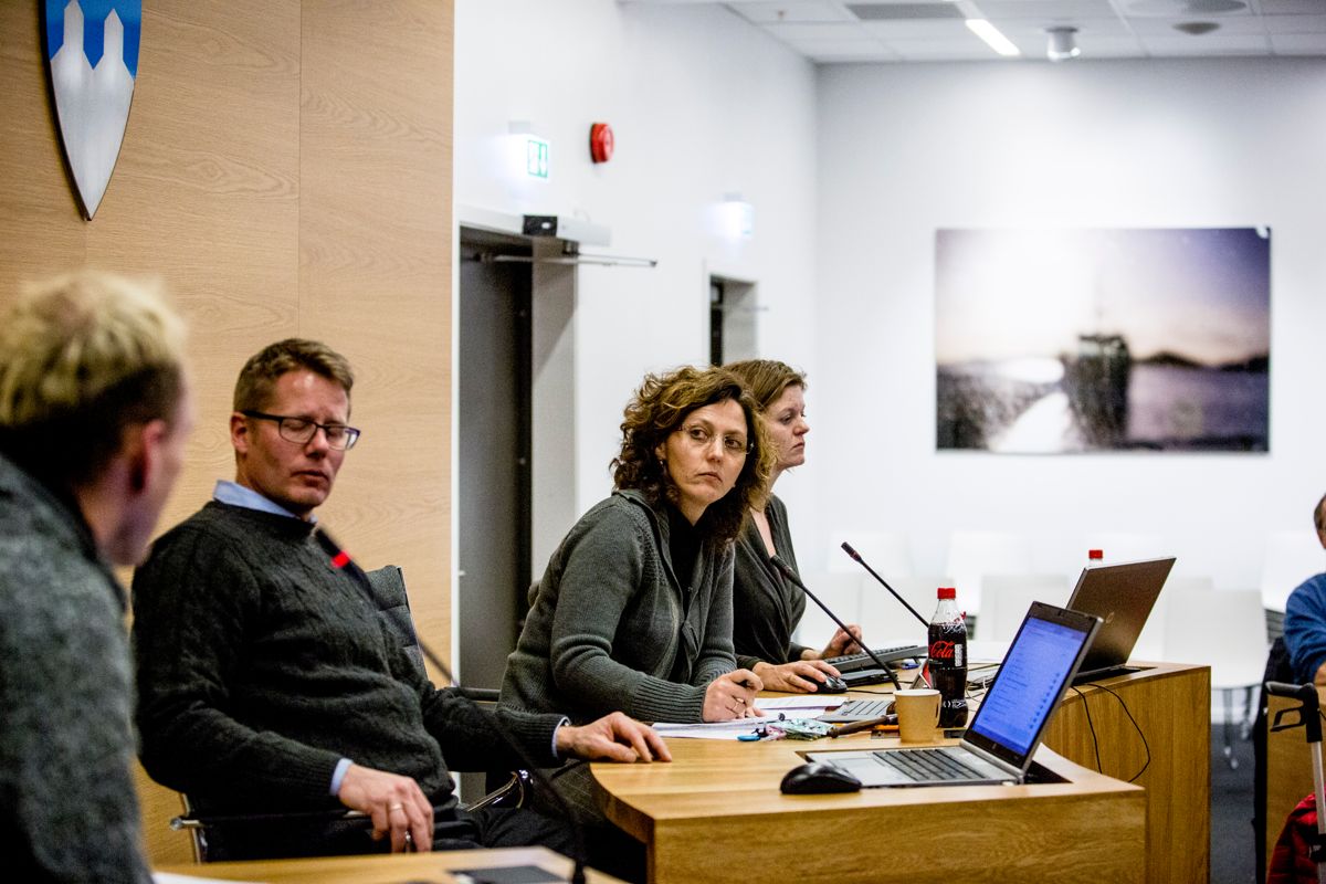 Konflikten mellom rådmann Kim Høyer Holum og ordfører Astrid Hilde nådde nye høyder tirsdag på grunn av en arkivmappe. De starter neste år med å dra på tur sammen. Arkivfoto: Magnus K. Bjørke