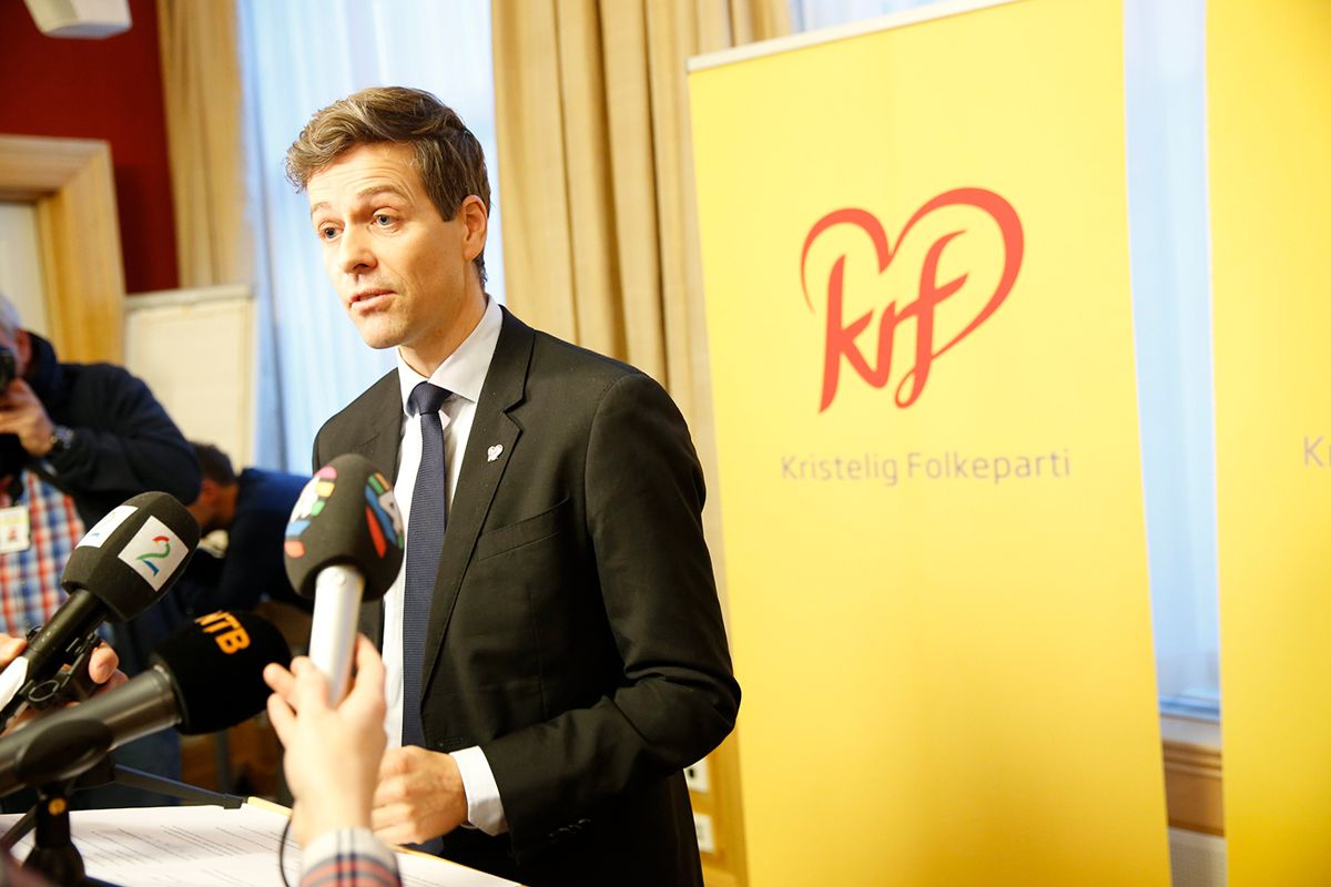 KrF-leder Knut Arild Hareide legger skylden for budsjettkrisen på Frp. Foto: Heiko Junge / NTB scanpix