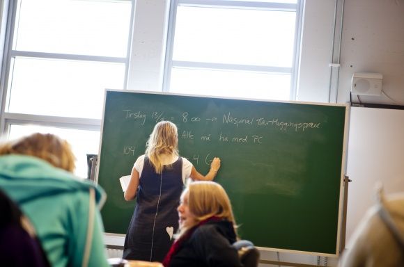 Flere lærere har fått problemer på grunn av ufine kommentarer i evalueringsskjemaer fra elever. Illustrasjonsfoto: Magnus Knutsen Bjørke