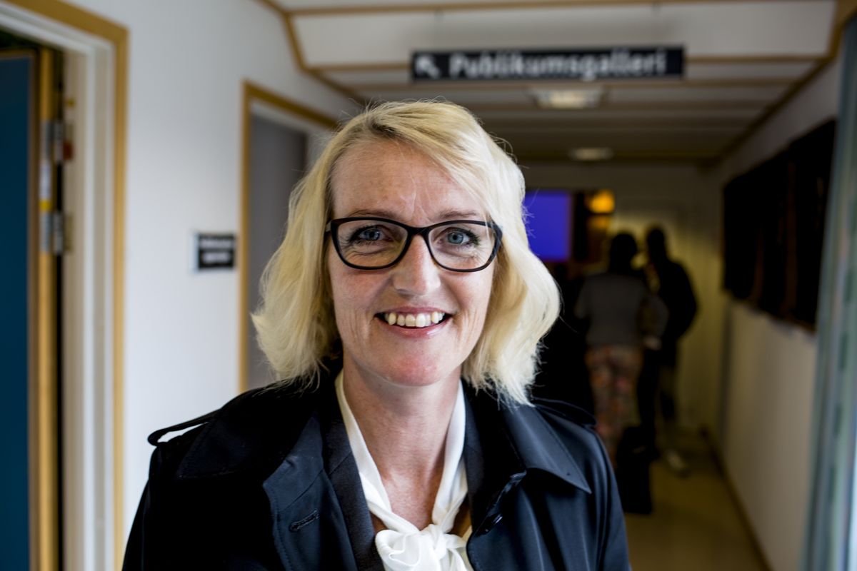 Rådmann Heidi Vildskog i Spydeberg slipper gjerne politikerne nært innpå seg. Foto: Magnus Knutsen Bjørke