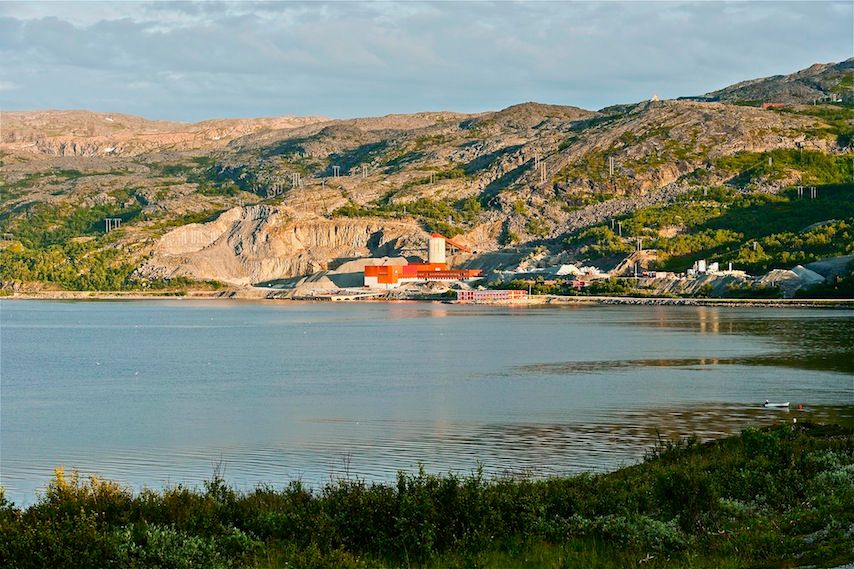 Gruveanlegget i Repparfjord i Kvalsund ønskes gjenåpnet med sjødeponi for gruveavfallet. Foto: Bjørn Jørgensen, NTB scanpix