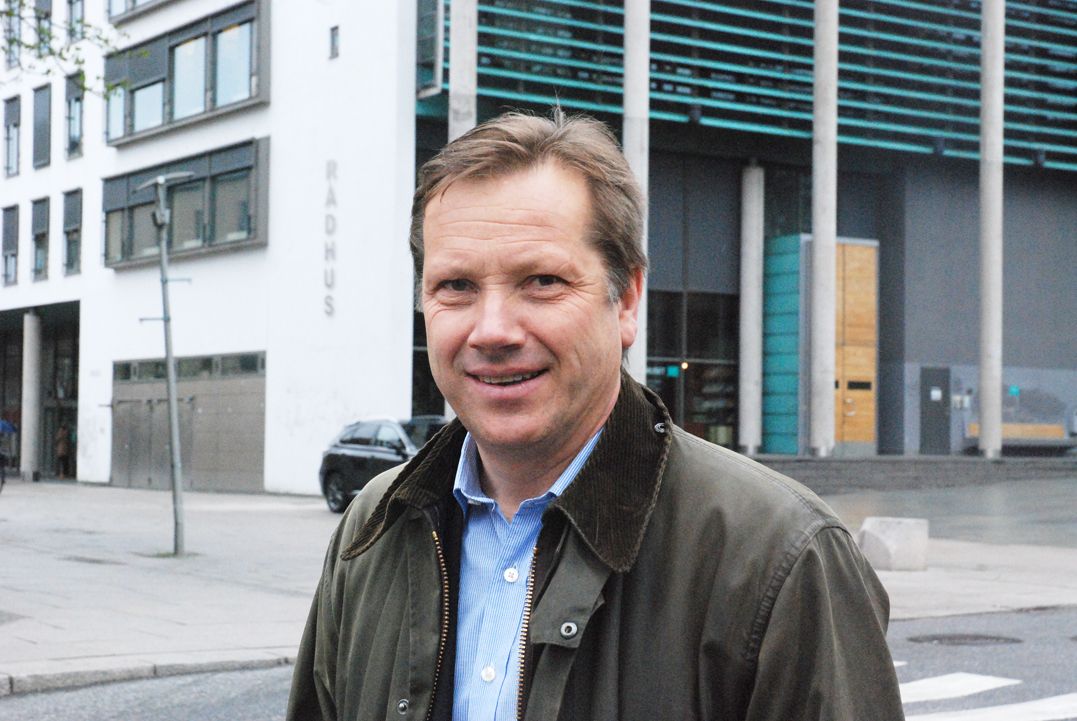 Rådmann Jan Lasse Hansen rapporterer om et merforbruk i pleie og omsorg på knapt 60 millioner kroner. Arkivfoto: Tone Holmquist