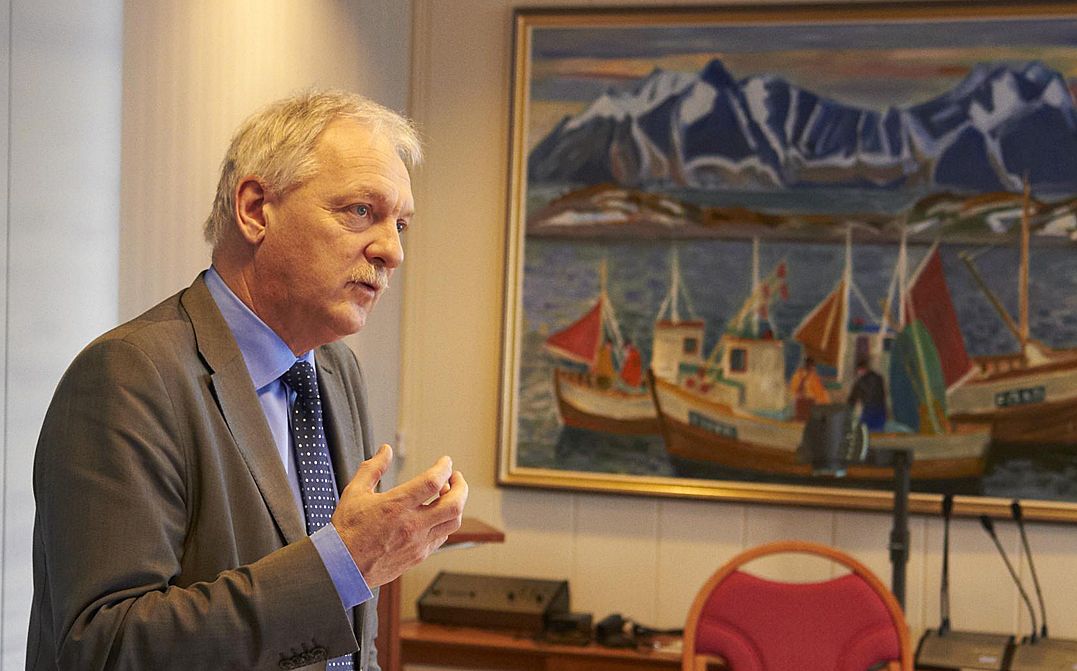 – Nå berger vi 600 arbeidsplasser i landsdelen, sier fylkesrådsleder Odd Eriksen, som begrunnelse for kjøpet av Widerøe-aksjer. Foto: Nordland fylkeskommune