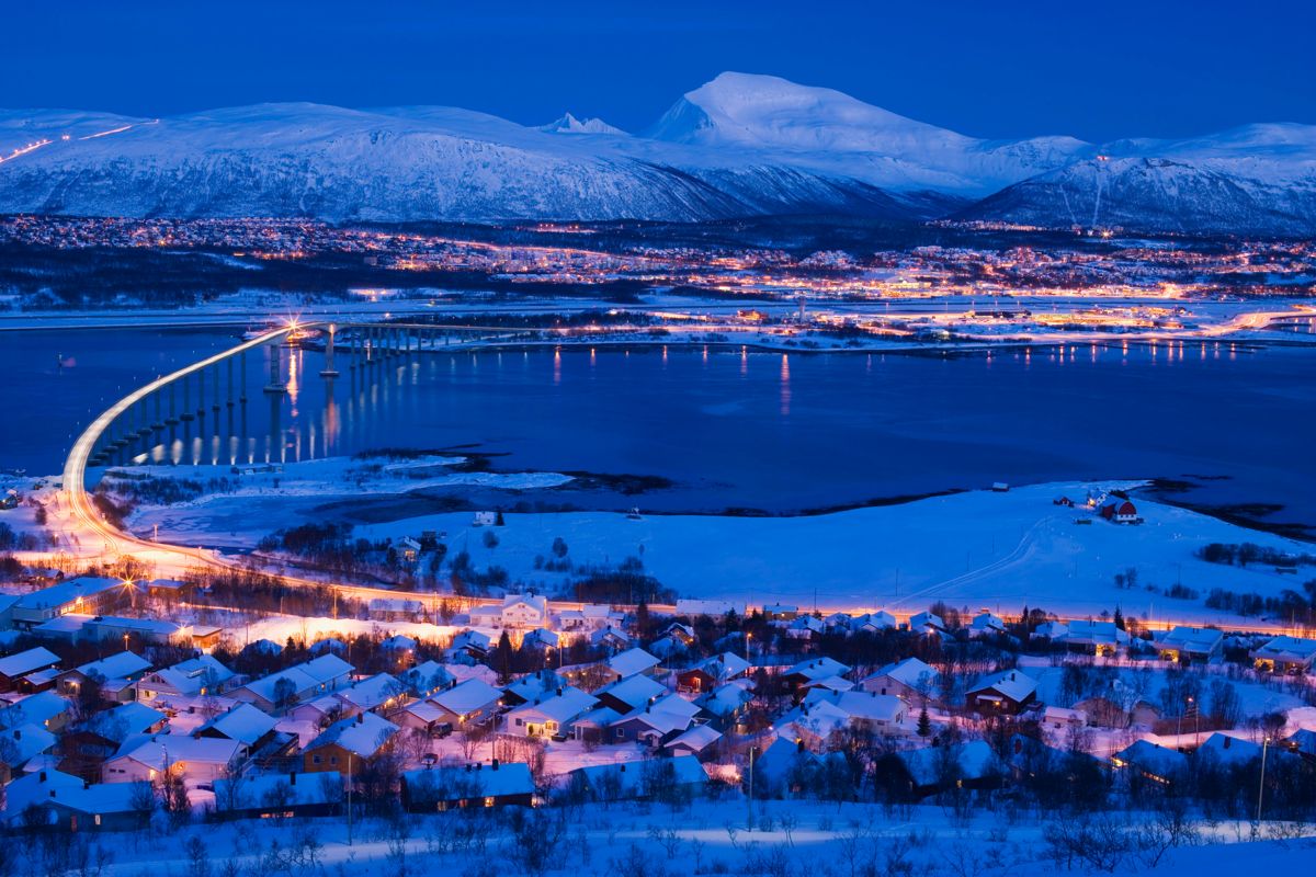 Flertallet i Tromsø kommunestyre sa nei til å bompengefinansiere den nye E8-traseen som er innfartsvei til Tromsø. Foto: Bård Løken, Samfoto/Scanpix