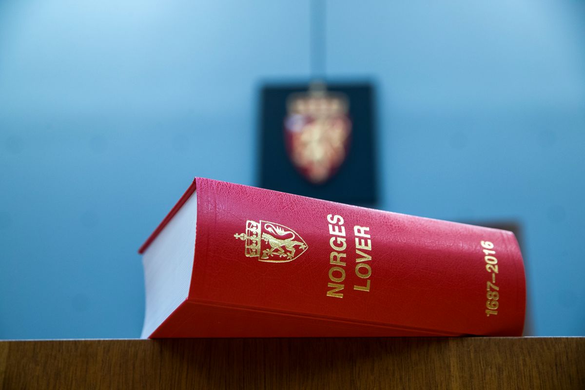 Totalt fem helsearbeidere bestrider sakligheten i oppsigelsene de fikk av Vegårshei kommune. Nå venter to rettssaker.