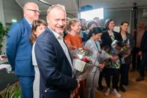 Oslo skiller seg ut med høye godtgjørelser, skriver Kjell Harvold. Byrådsleder Raymond Johansen (Ap) får 1.410.000 kroner. Her fotografert da den nye byrådsplattformen ble lagt fram etter valget. Foto: Håkon Mosvold Larsen, NTB scanpix