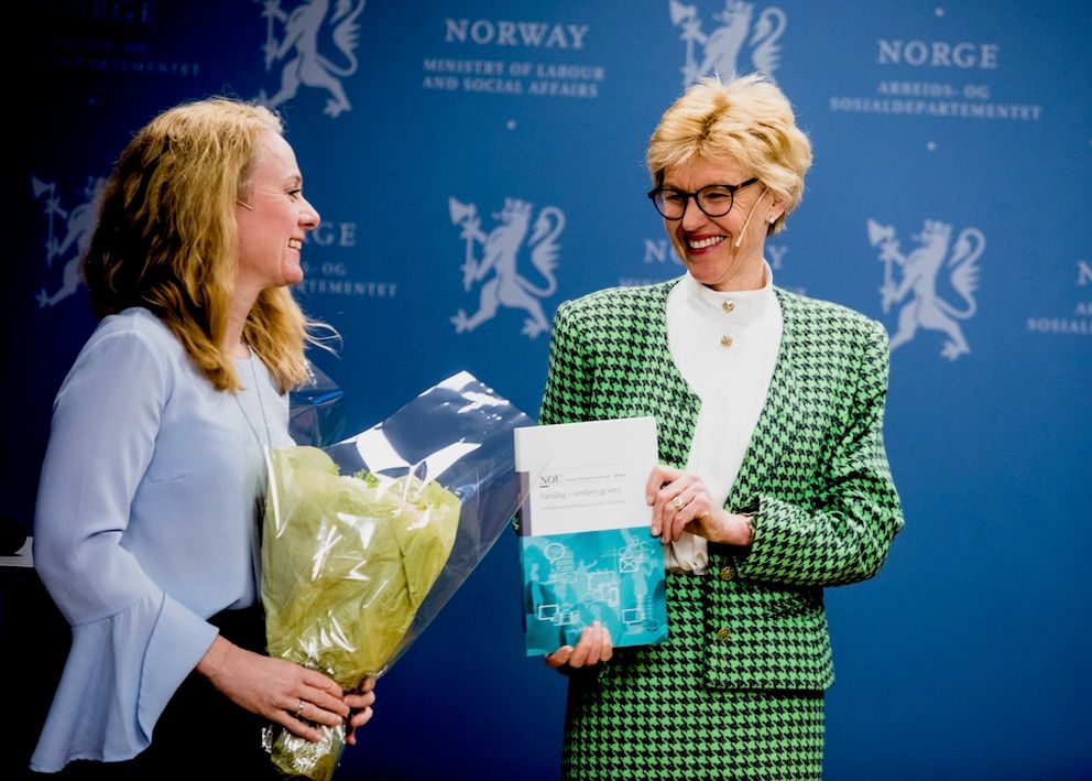 KS avviser de fleste forslagene fra varslingsutvalget ledet av Anne Cathrine Frøstrup, som leverte sin utredning til arbeids- og sosialminister Anniken Hauglie (H) i mars. Foto: Magnus K. Bjørke