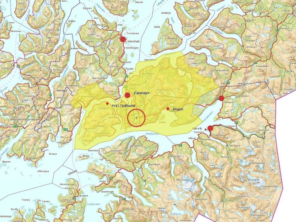 De tre kommunene Evenes, Tjeldsund og Skånland (markert med gult) er tett integrert og utgjør en naturlig enhet mellom byene Narvik og Harstad, påpeker Terje Bartholsen.