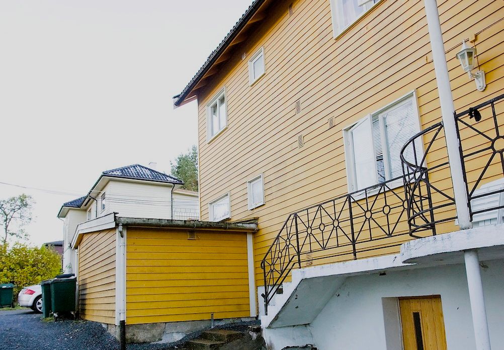 Tvangssalg av bolig kan være uforholdsmessig og i strid med menneskerettighetene hvis gjelden er lav og skyldneren har andre eiendeler som kan selges. Illustrasjonsfoto: Iván Kverme