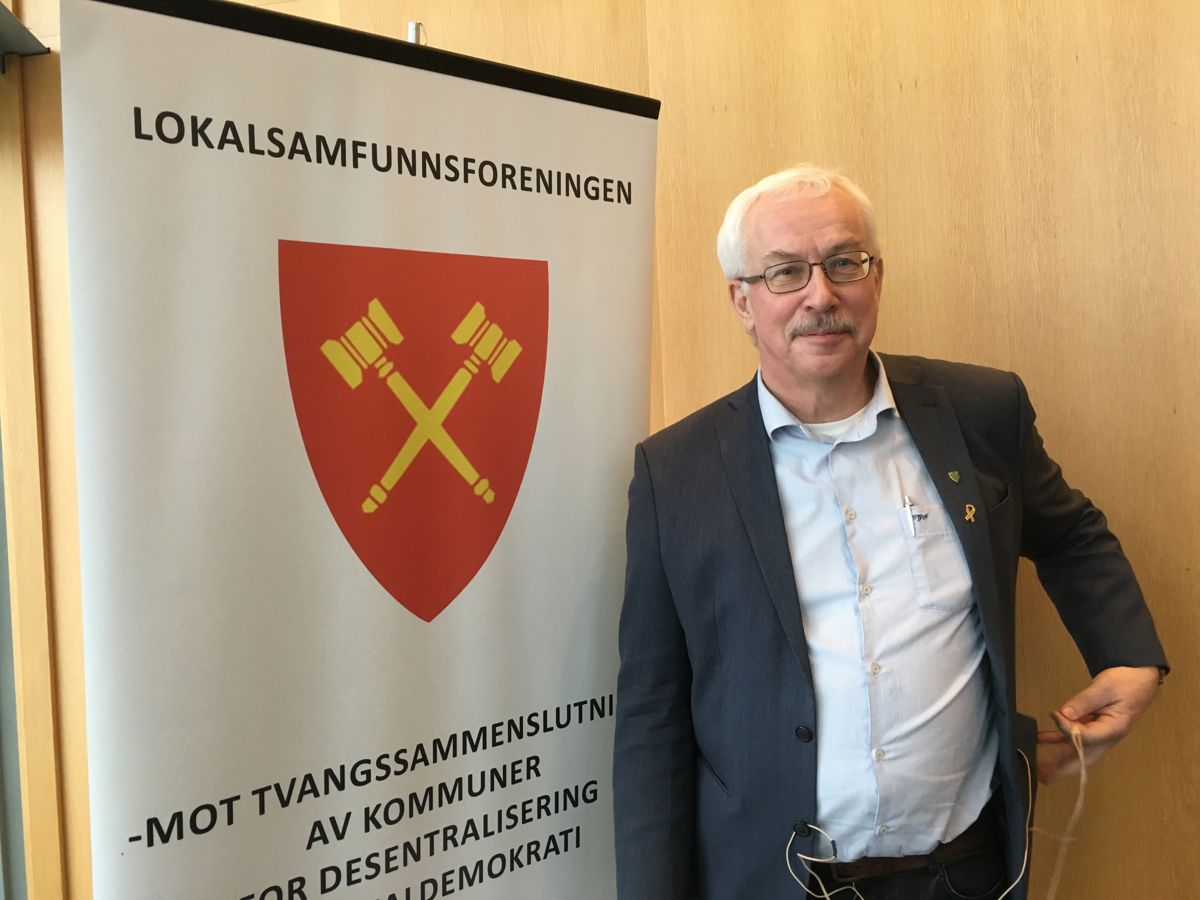 Styreleder i Lokalsamfunnsforeningen, Ole Gustav Narud (Sp), ønsker folkeavstemning om oppløsning av Viken.