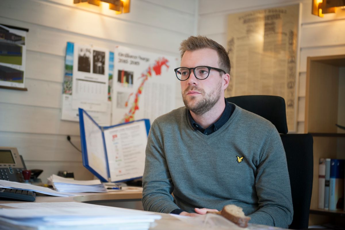 Eirik Losnegaard Mevik (Ap) tror kommunestyret i Kvænangen vil være fleksible den dagen ansettelsesutvalget har funnet rette kandidat for stillingen som kommunedirektør.