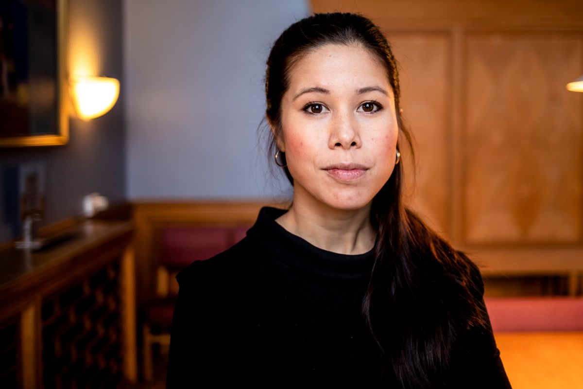 Frp har fremmet et mistillitsforslag mot Berg fordi de mener hun brøt informasjonsplikten ved å ikke informere bystyret om kostnadsoverskridelser i arbeidet med Oslos nye vannforsyning på et tidligere tidspunkt.