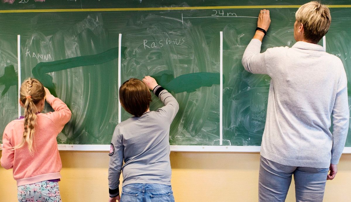 Selv om mange kommuner er smittefrie, er det likevel skepsis til for rask skoleåpning i noen av disse kommunene.