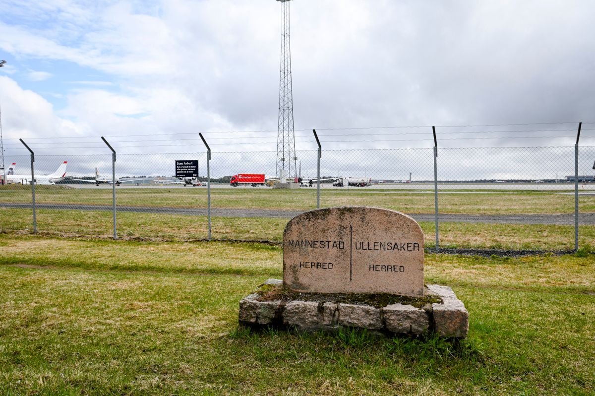 Nannestad og Ullensaker er vertskommuner for Oslo Lufthavn. Begge kommunene sliter for tiden med høy arbeidsledighet og vil trenge all den hjelpen de kan få.