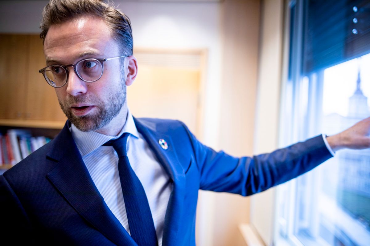 – Bærekraftsmålene skal integreres i det ordinære planarbeidet og ikke være noe som kommer i tillegg, sier kommunal- og moderniseringsminister Nikolai Astrup (H).