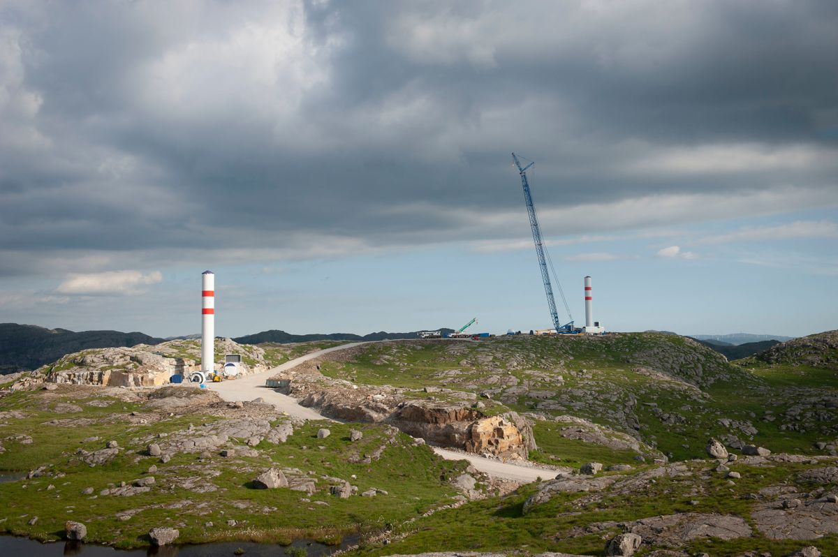 Her bygges det omstridte Vardafjellet vindkraftverk i Rogaland.