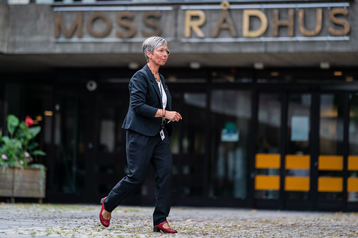 Ordfører i Moss, Hanne Tollerud (Ap), orienterte mandag om koronasmitten i kommunen.