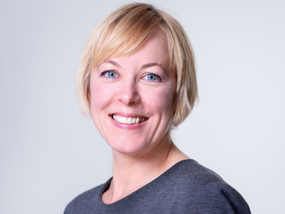 Marianne Chesak (Ap) fikk 100.000 kroner lavere godtgjøring da hun fortsatte som fylkesordfører i Rogaland etter valget i fjor, men den er ennå blant de høyeste med 1,2 millioner.