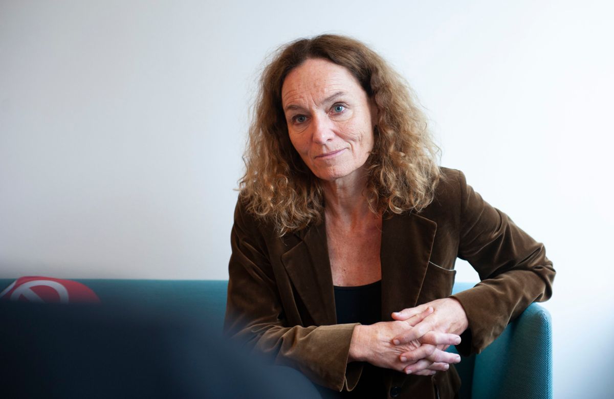 Folkehelseinstituttet med direktør Camilla Stoltenberg i spissen vil ha mer lokalt tilpassede smitteverntiltak.