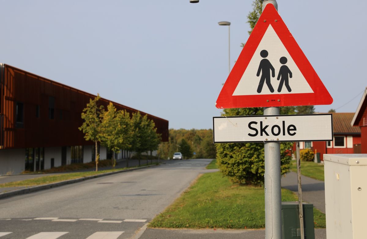 Kommunen som kan nomineres til årets trafikksikkerhetskommune må ha en trafikksikkerhetsplan, blant annet for sikring av skoleveiene.