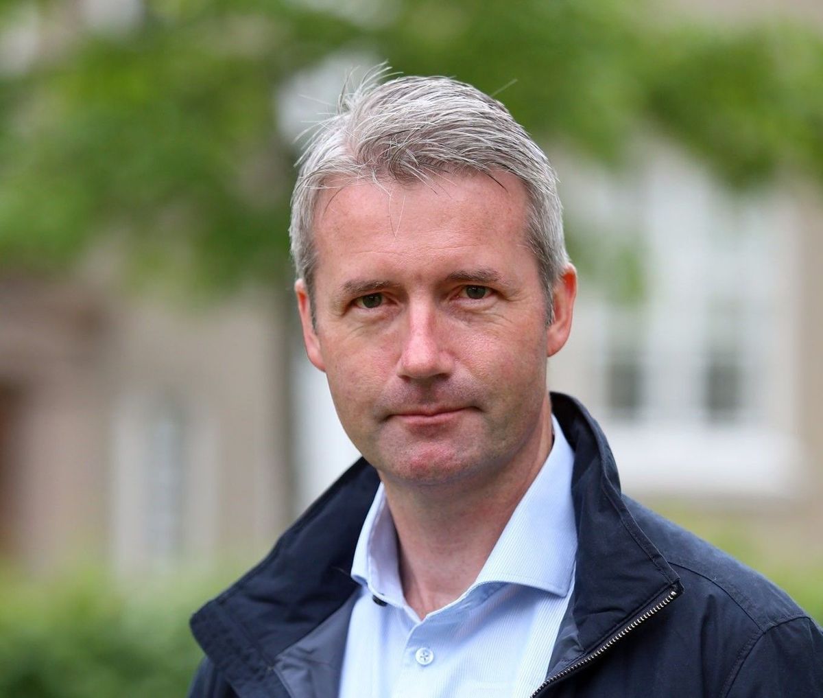 Jan Sivert Jøsendal valgte å trekke seg som fylkesrådmann i Vestfold og Telemark etter at det kom flere bekymringsmeldinger mot hans lederstil.