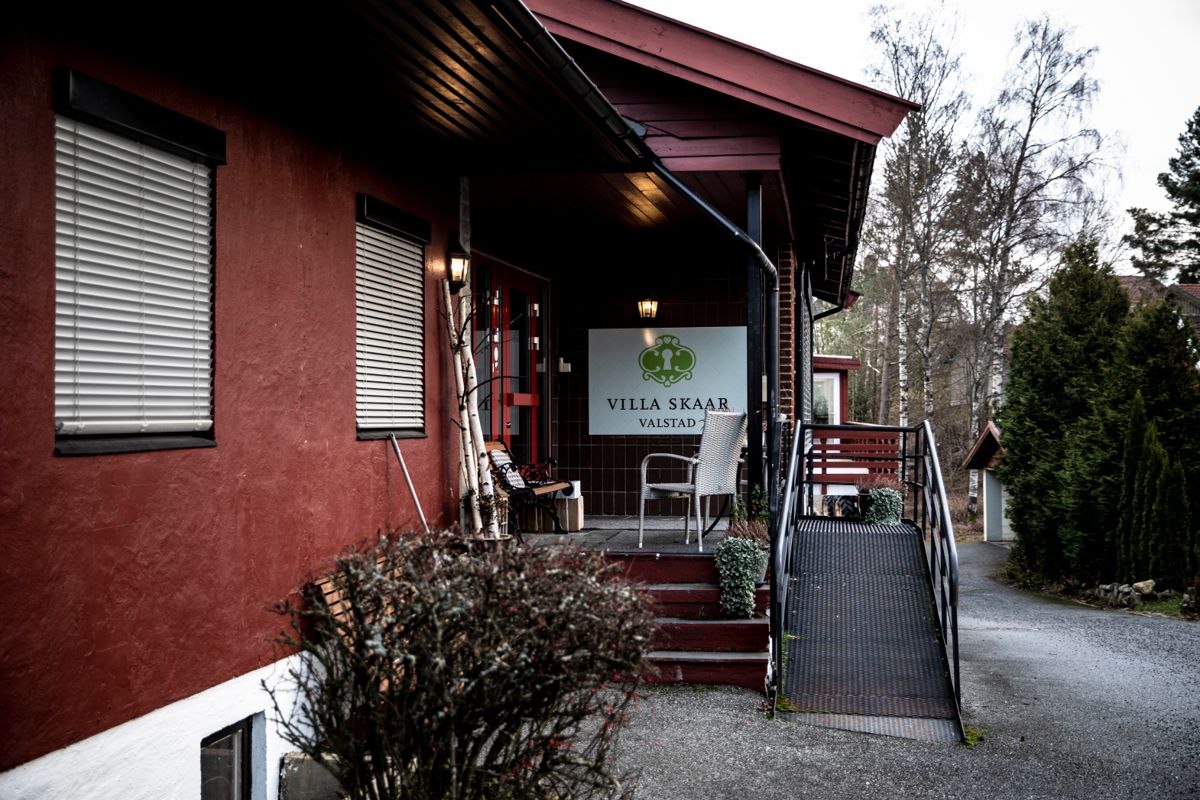 Sykehjemmet Villa Skaar i Eidsvoll er hardt rammet.