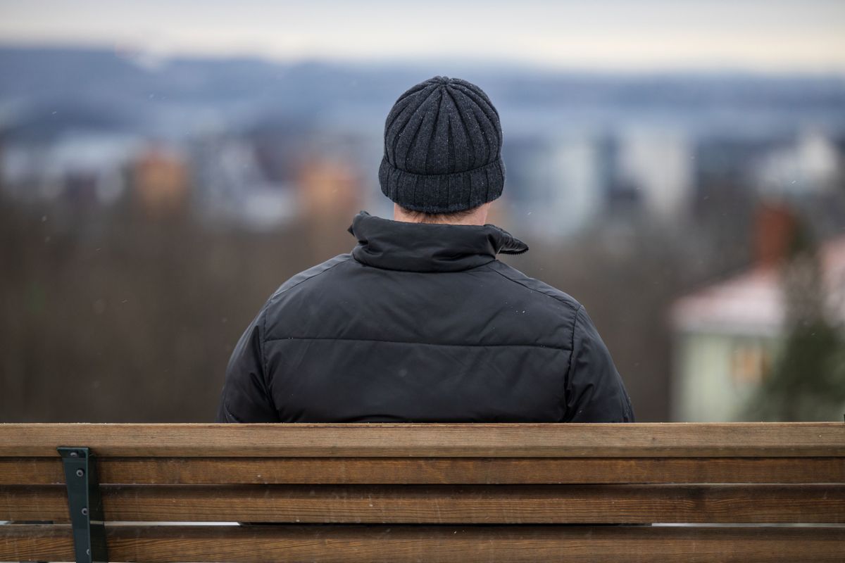 Det har vært uenighet på Stortinget om hvordan en psykisk helsepakke skulle innrettes i krisepakken. Partiene på rødgrønn side har ønsket både mer penger og at ordningen i større grad var rettet mot lavterskeltilbud i kommunene.