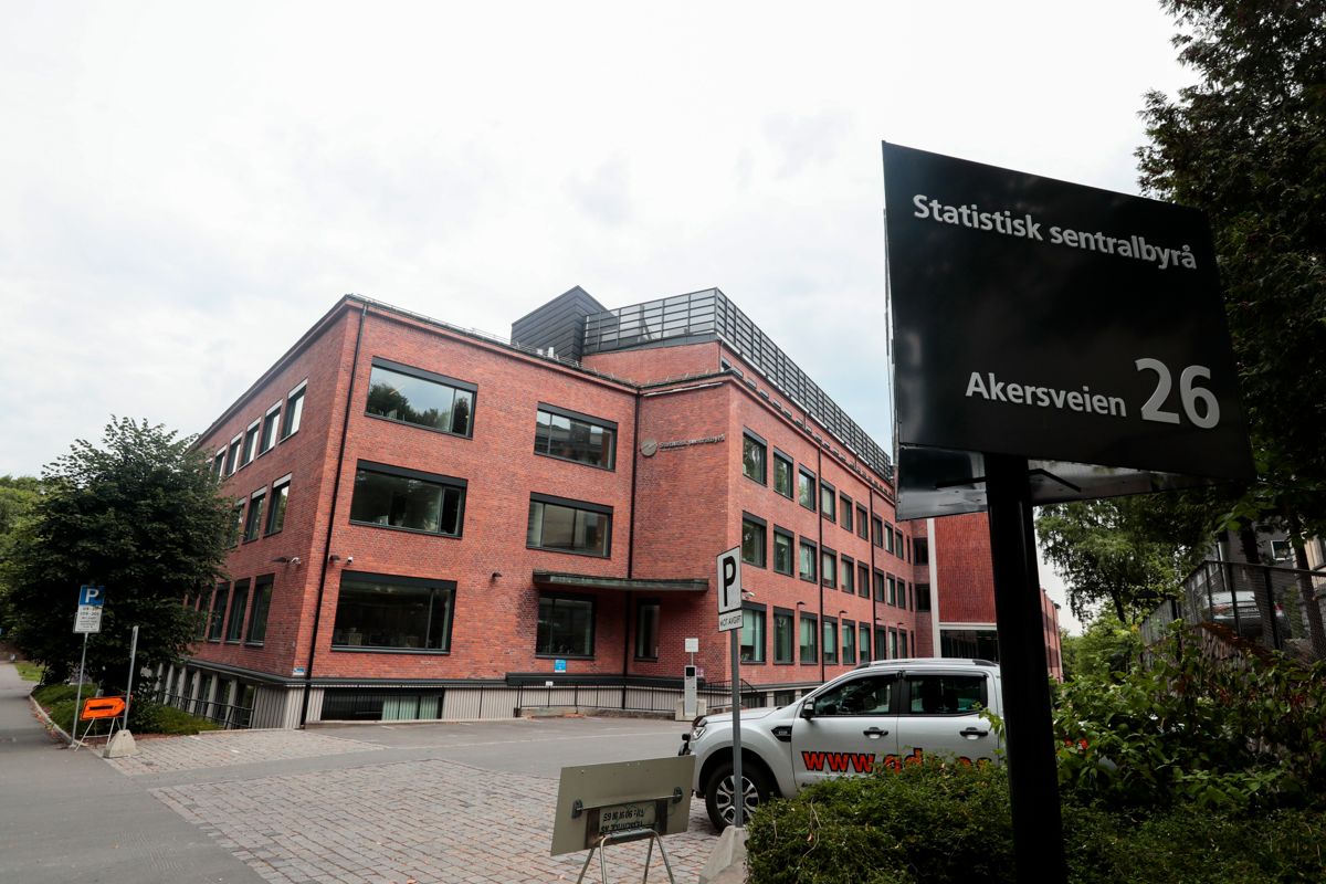 Interne summeringsfeil gjør at Statistisk sentralbyrå trekker samtlige av de økonomiske oversiktene i Kostra-oversikten. Her fra hovedkontoret i Oslo.