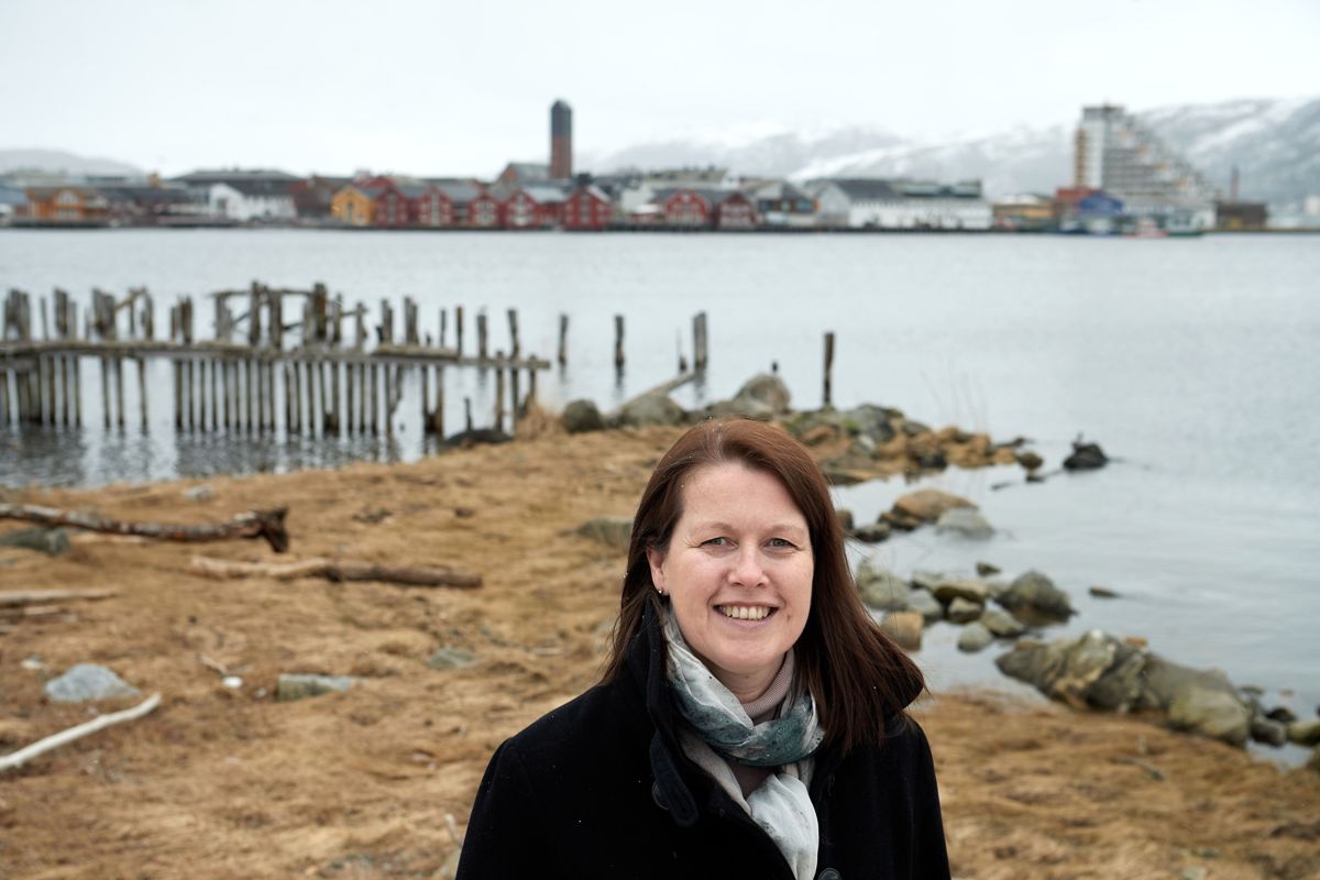 Kjersti Tommelstad (SV) er varaordfører i Namsos som har 15 096 innbyggere. Det har hun vært fra 2020 da Namdalseid, Namsos og Fosnes ble slått sammen til Namsos.