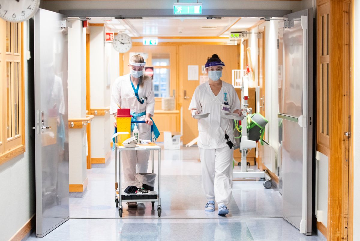 Pleierne ved sykehjem i Oslo vet hvilke prosedyrer som gjelder ved smittesporing og testing dersom er beboer er bekreftet smittet.