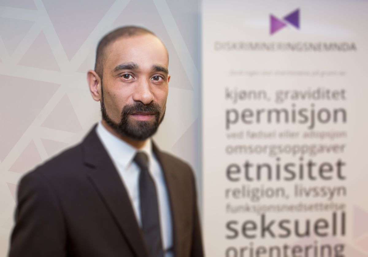Direktør Ashan Nishantha i Diskrimineringsnemnda håper folk vil benytte seg av tilbudet.