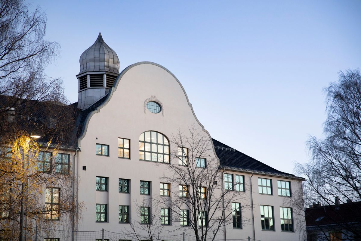 Høyre vil ha tidlig skoleferie for å dempe smittepresset i Oslo-skolene. Her fra Bjølsen skole i Oslo.
