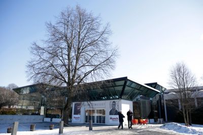 Det gamle Munchmuseet på Tøyen i Oslo er tatt i bruk som vaksinesenter.