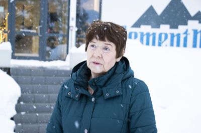 Ordfører Gunda Johansen (Ap) i Balsfjord er bekymret for folketallet i de fleste kommunene i Nord-Norge.