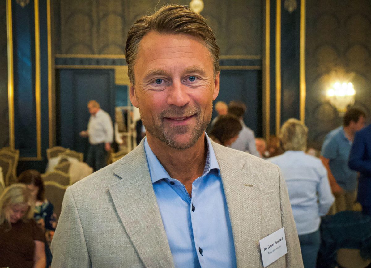 Kommunedirektør Jon Steven Hasseldal i Ålesund anbefaler politikerne å søke om kompensasjon for hele summen på 237 millioner.