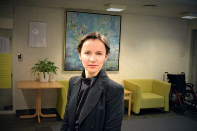 Kommunedirektør Inger Eline Fjellgren i Tana kommune opplever nå både at det er varslet mot henne, og at det er varslet om at hun blir motarbeidet internt.